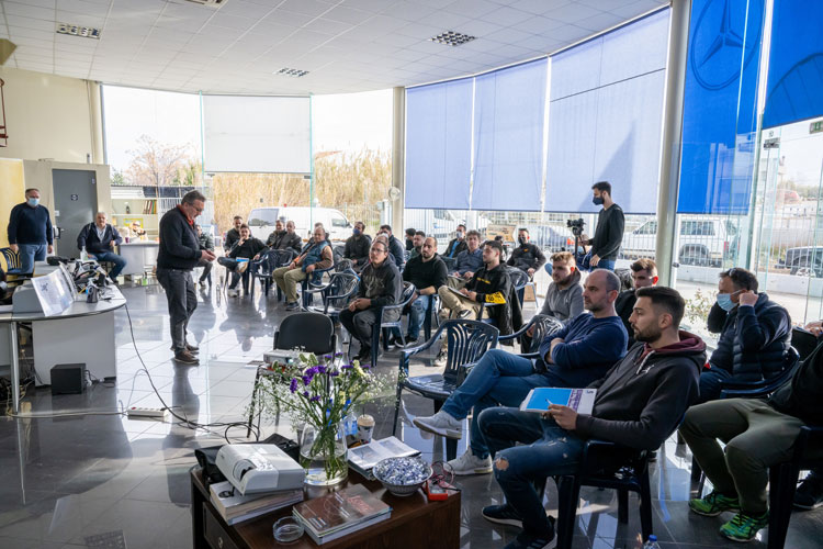 Ολοκληρώθηκε το Τεχνικό Σεμινάριο Ηλεκτροκίνησης στη Πάτρα